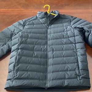 NWOT MENS LULULEMON COAT